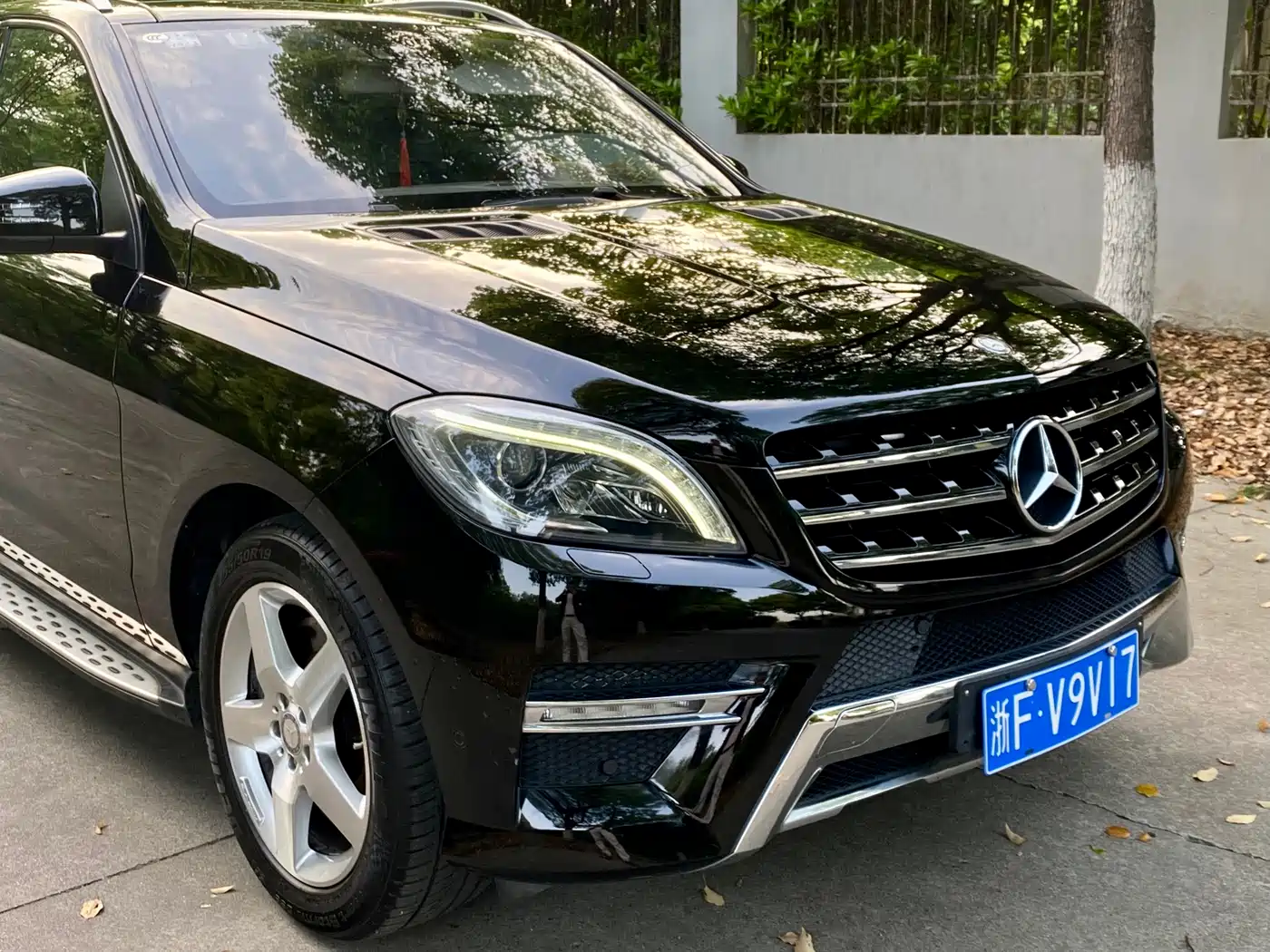 Mercedes-Benz M-Class 2012 Model ML 350 Luxury фото 11