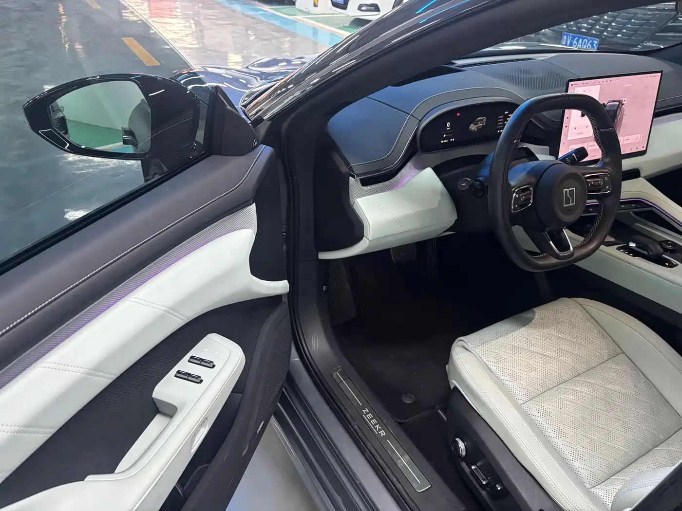 ZEEKR EXTREME KRYPTON 001