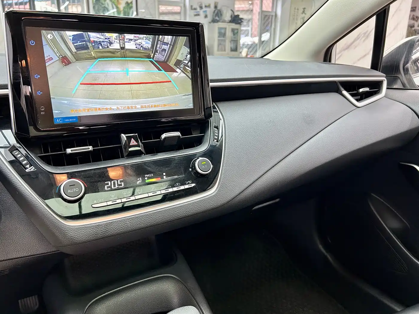  Toyota Corolla 2022 Hybrid 1.8L E-CVT Pioneer Edition 16