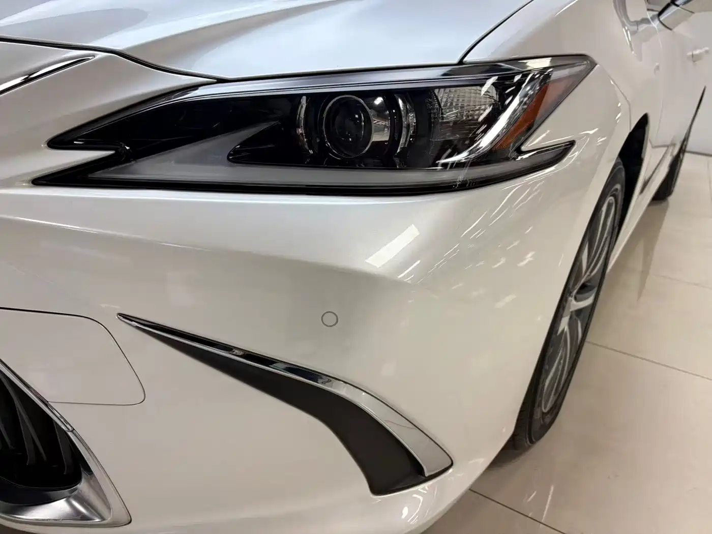 Lexus ES 2020 200 Excellence фото 20
