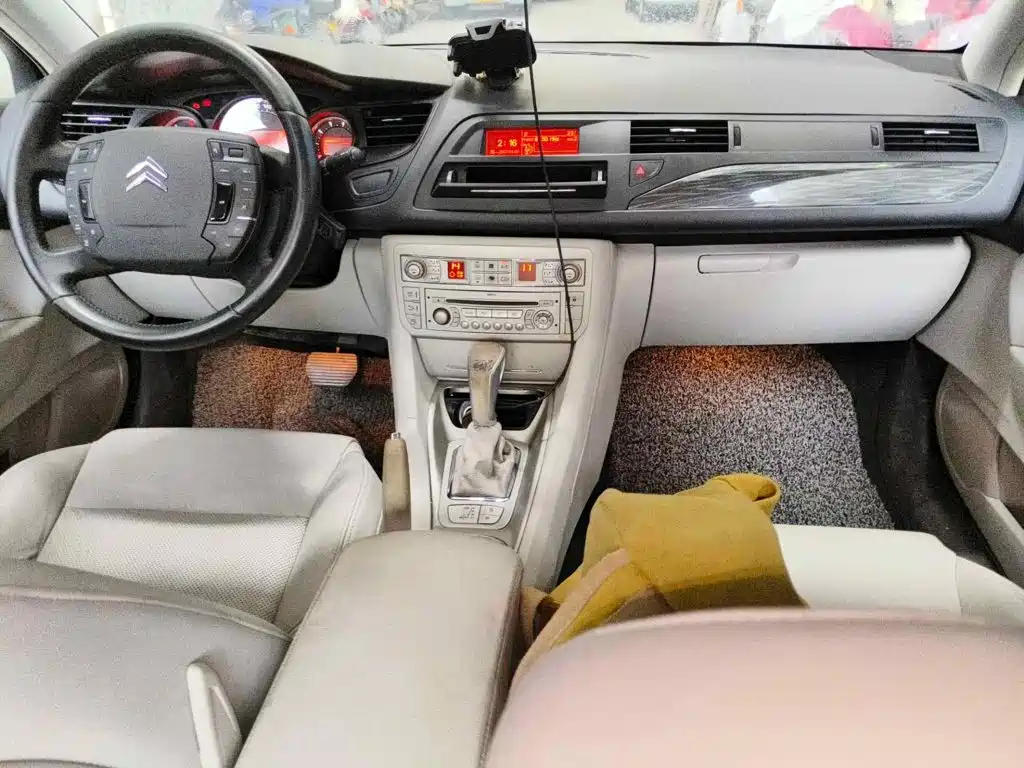 Photo 12 - Citroën C5