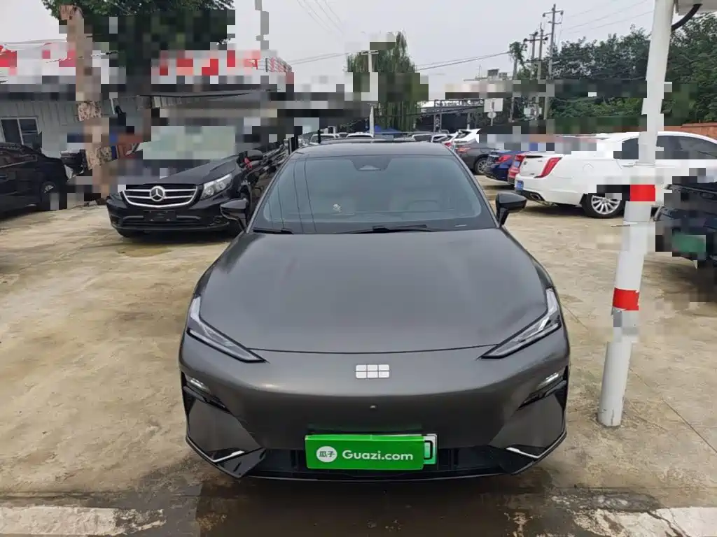 Geely Galaxy Galaxy E8 2024 2024 620km 4WD Starship Performance Edition