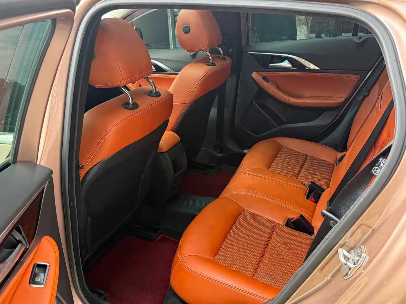 Infiniti QX30 2017 2.0T 4WD Sport Edition фото 5