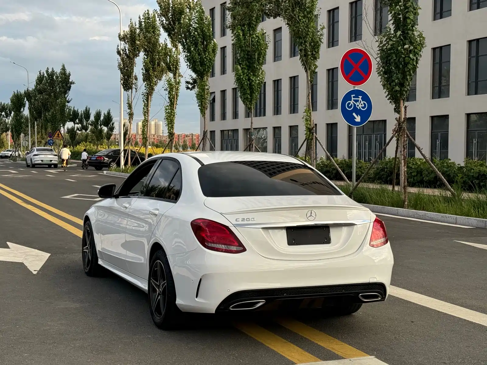 Фото 7 - Mercedes-Benz C-Class
