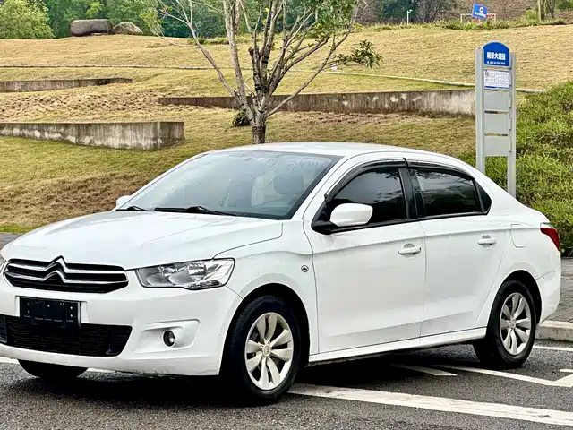 Citroën Elysee 2016 1.6L Manual Fashion Type