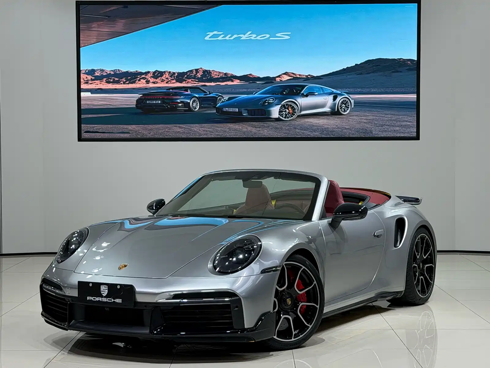 Photo 1 - Porsche 911