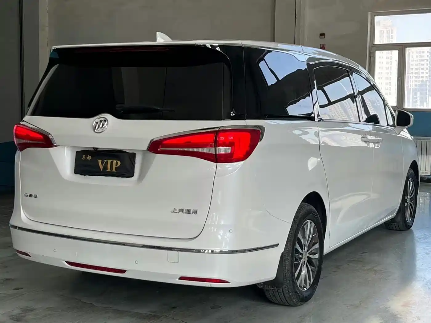 Buick GL8 2017 ES 28T Luxury China V фото 7