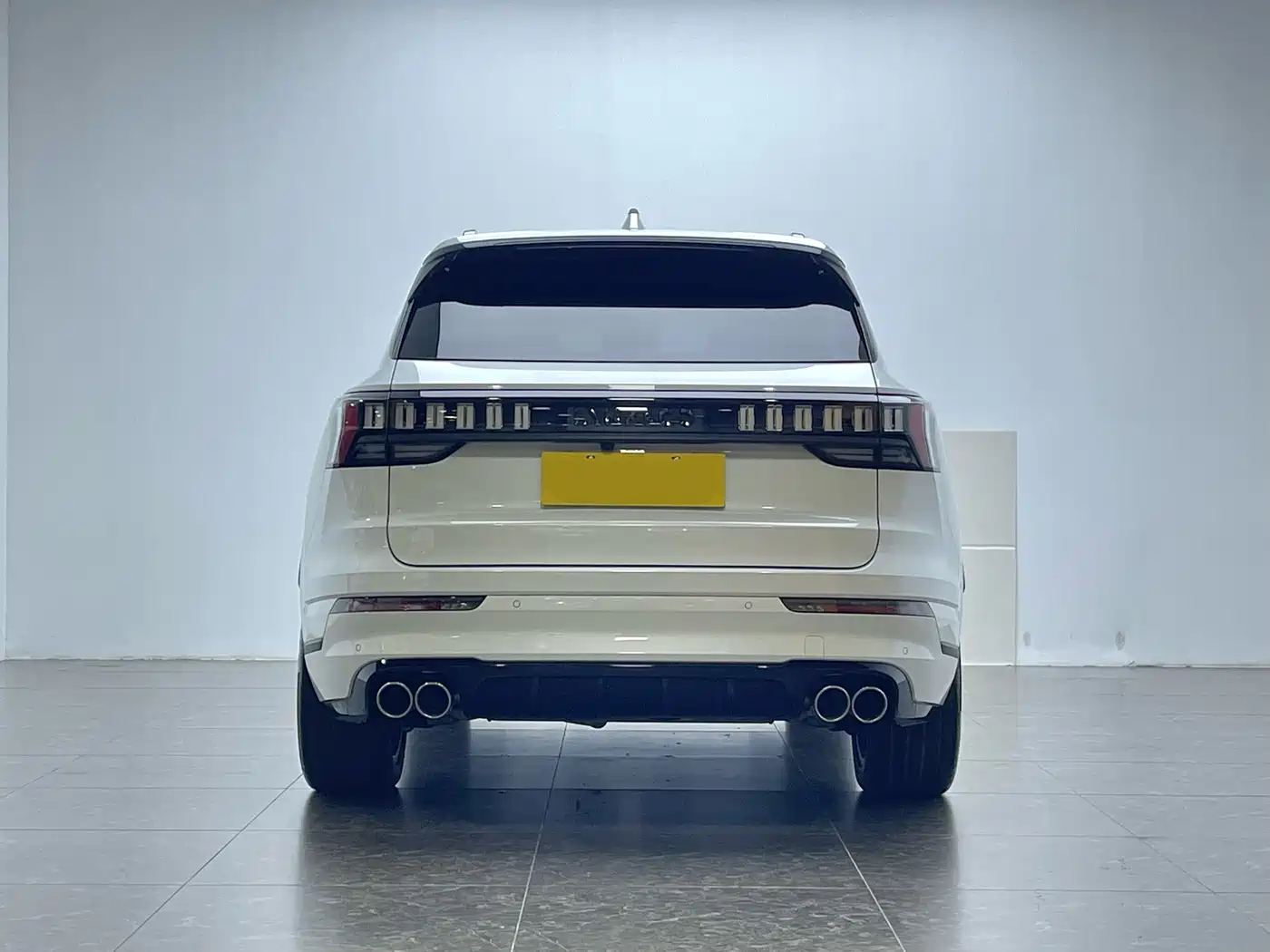 Lynk & Co 09 EM-P 2021 2.0T PHEV Halo 7-Seater фото 5