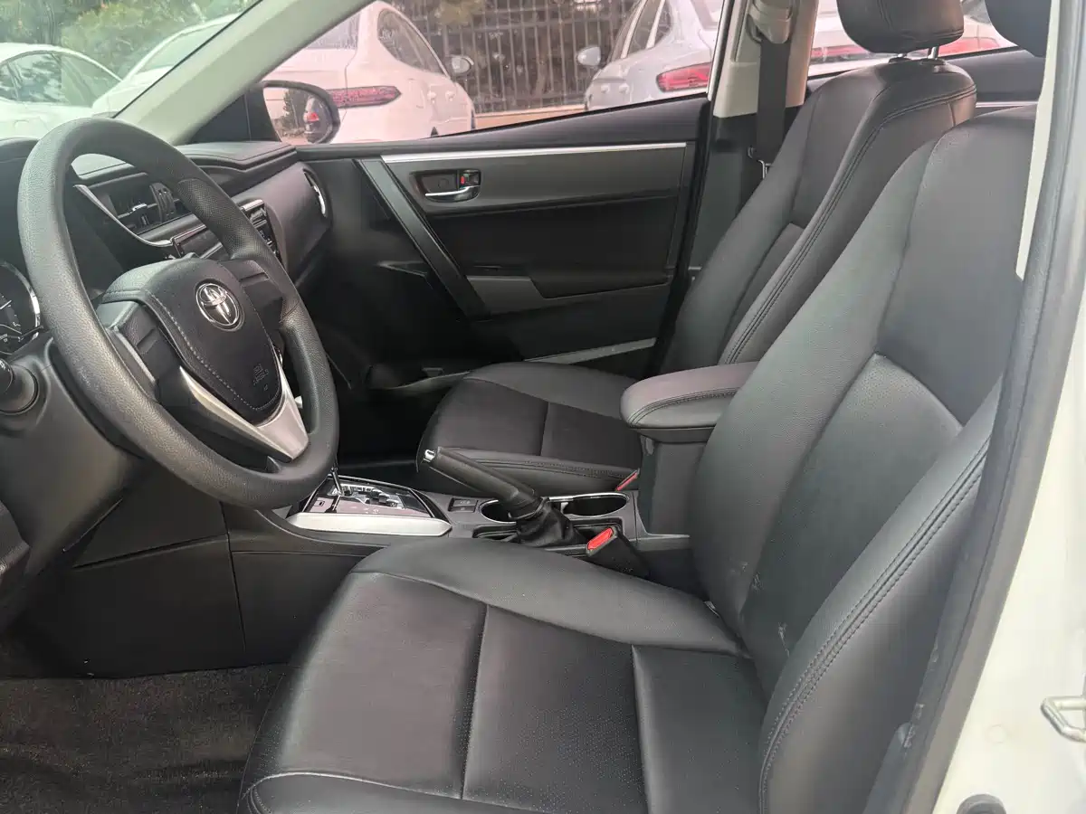 Toyota Corolla 2017 Facelift 1.2T S-CVT GL фото 7