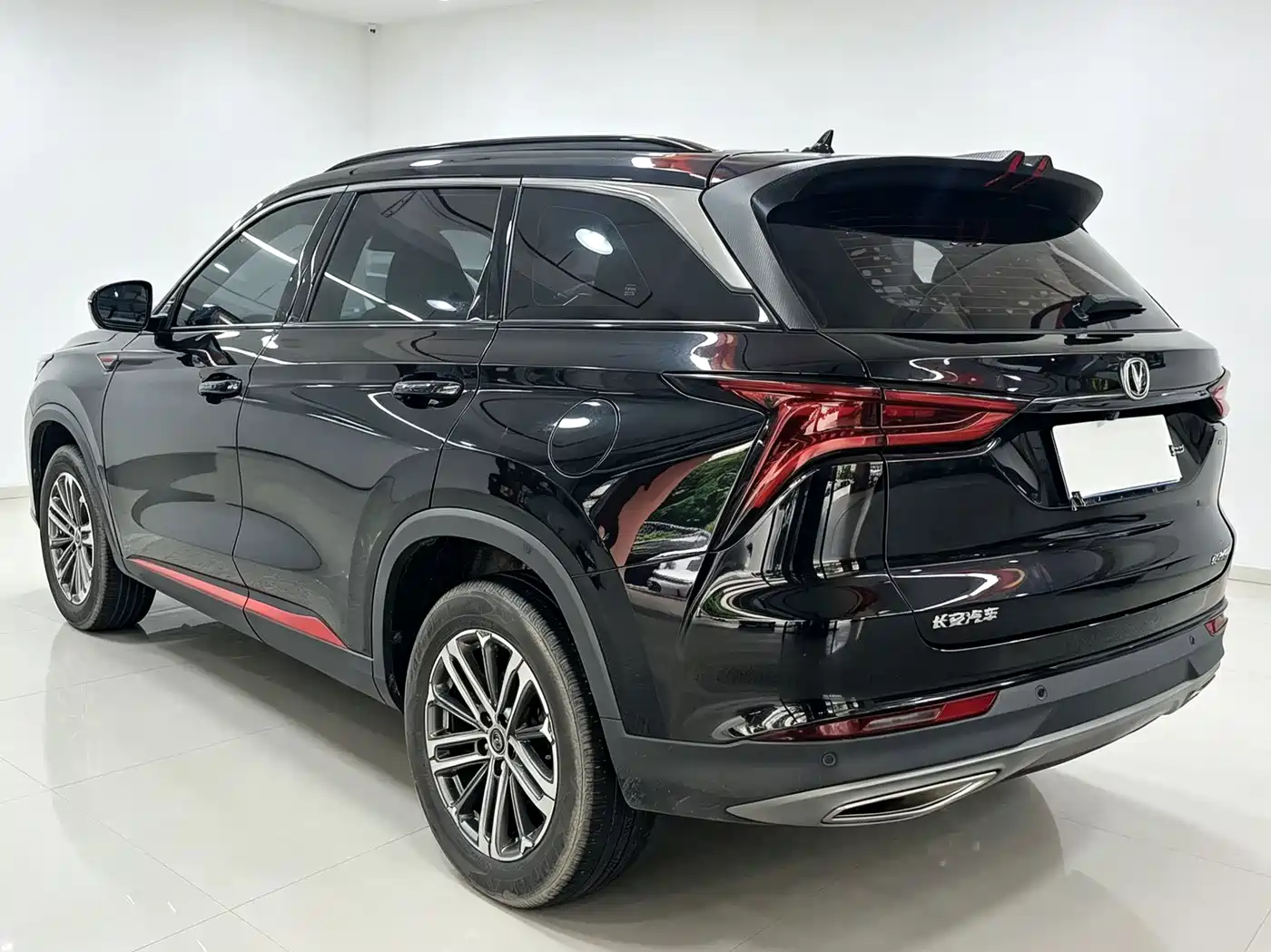Фото 15 - Changan CS75 PLUS