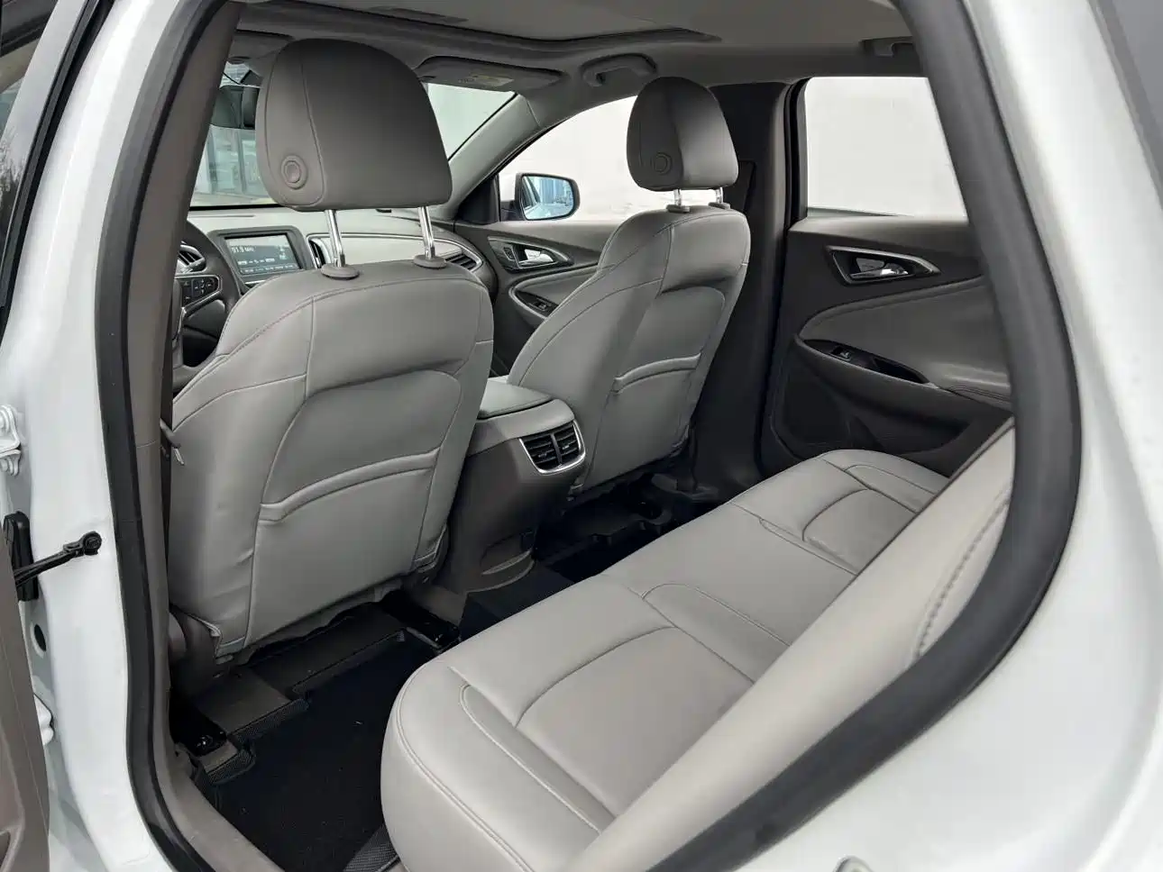 Chevrolet Malibu XL 2018 530T Auto RuiXiang Edition фото 10