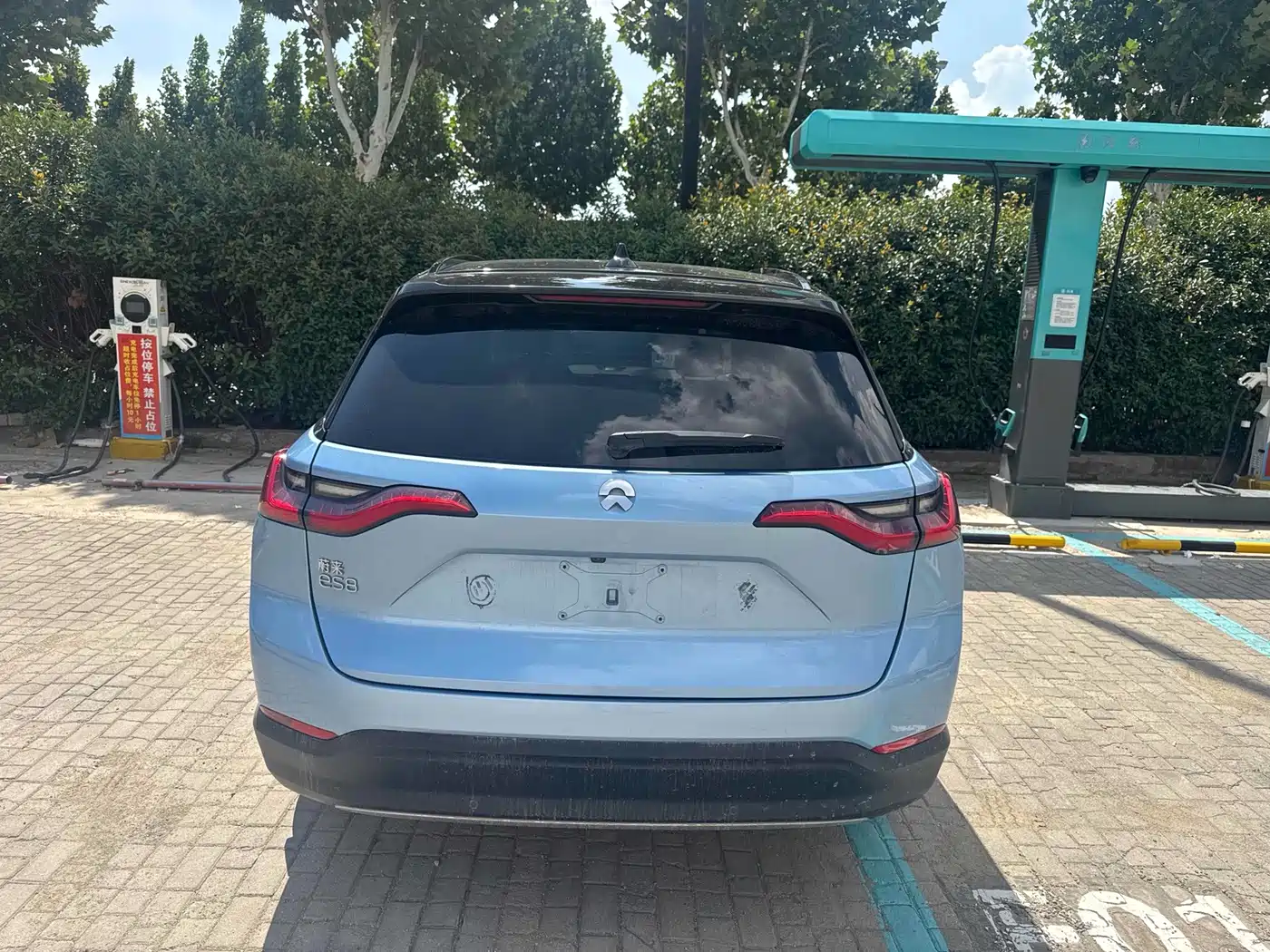 NIO ES8 2019 2018 355KM Base Model 7-Seater Version