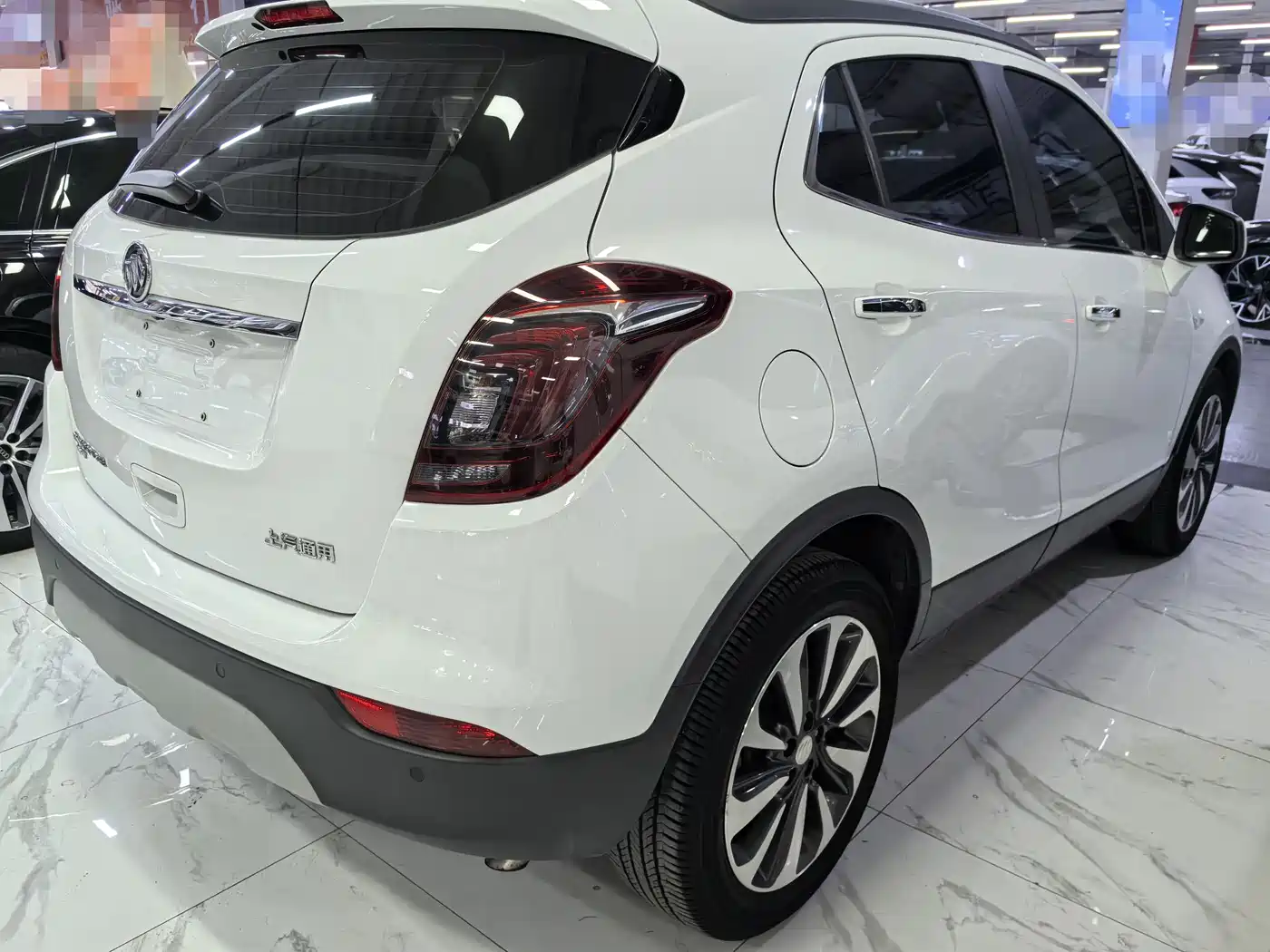 BUICK ANGKOLA