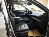 Photo 11 - Buick Envision S