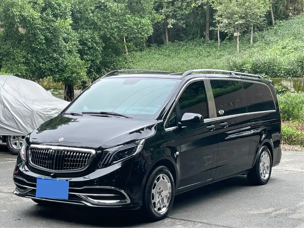 Mercedes-Benz Vito 2021 2.0T Business Edition 7-seater