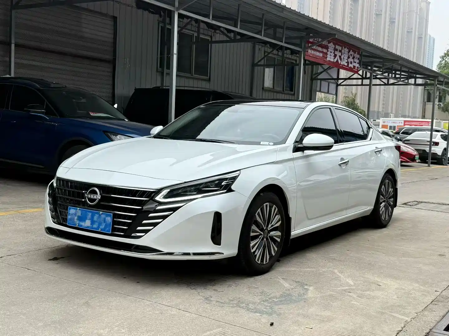 صورة 1 - Nissan Teana