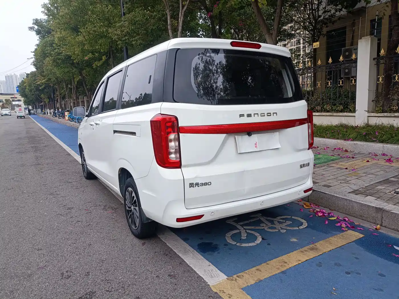 DONGFENG SCENERY 380