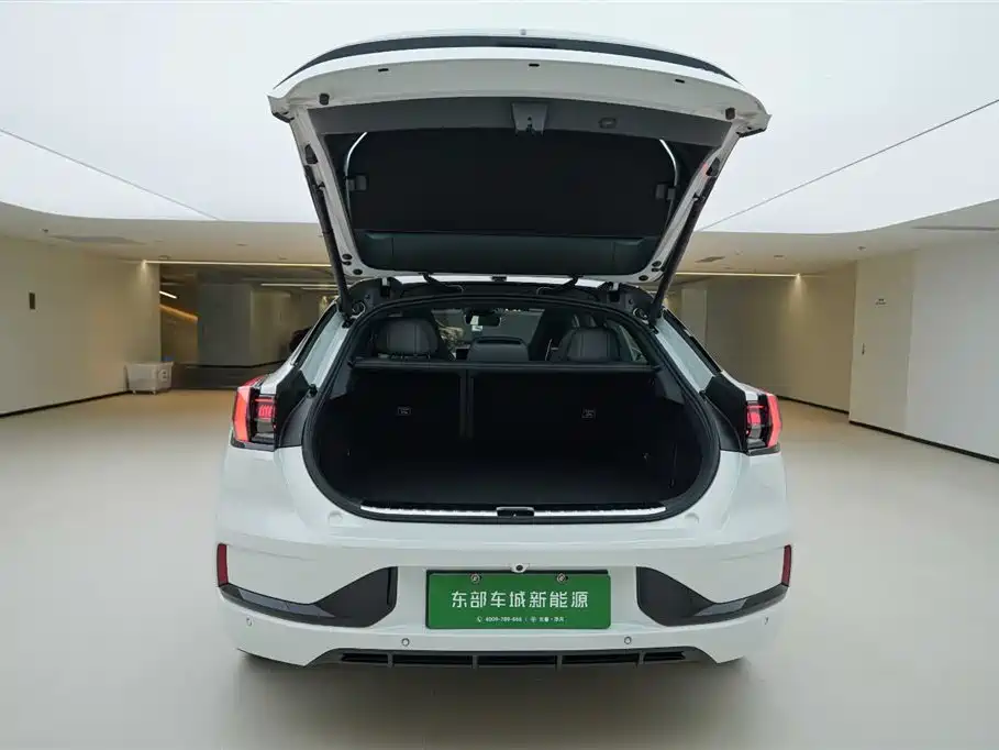 ZEEKR EXTREME KRYPTON 001