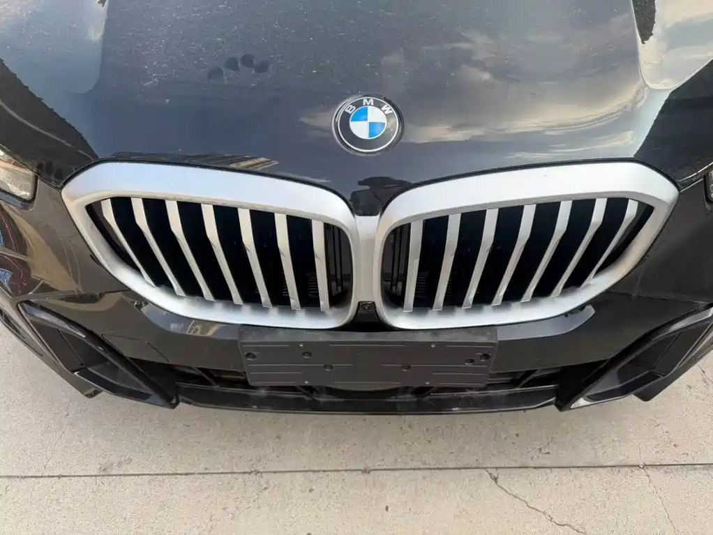 BMW X5 2026 2026 Facelift xDrive 30Li Exclusive M Sport Shadowline Package