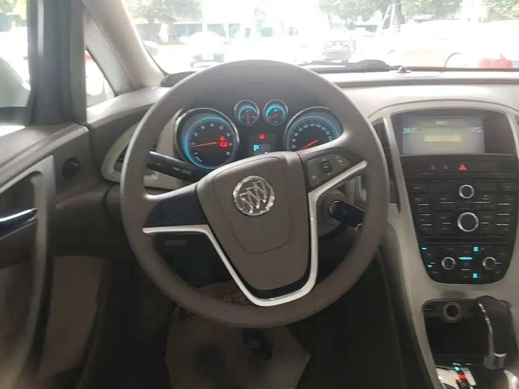 Фото 11 - Buick Excelle