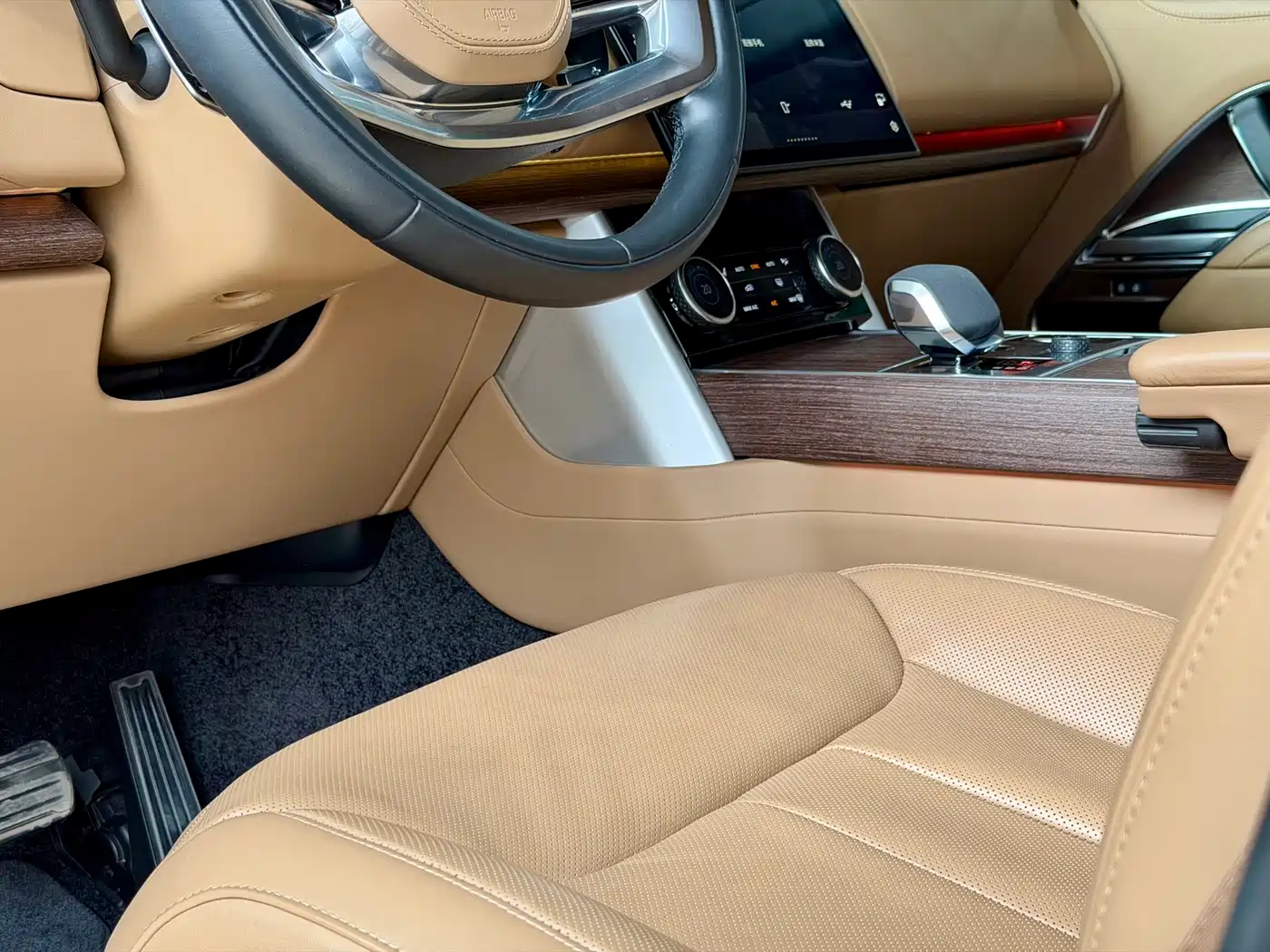 LAND ROVER RANGE ROVER