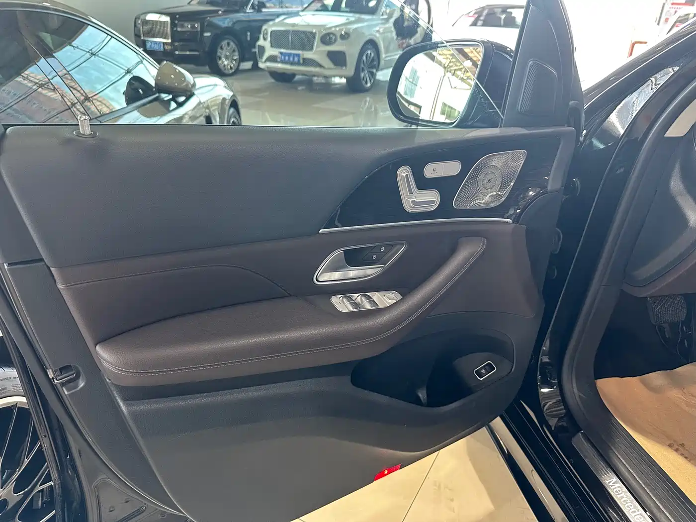 Mercedes-Benz GLE 2023 GLE 350 4MATIC Fashion фото 7