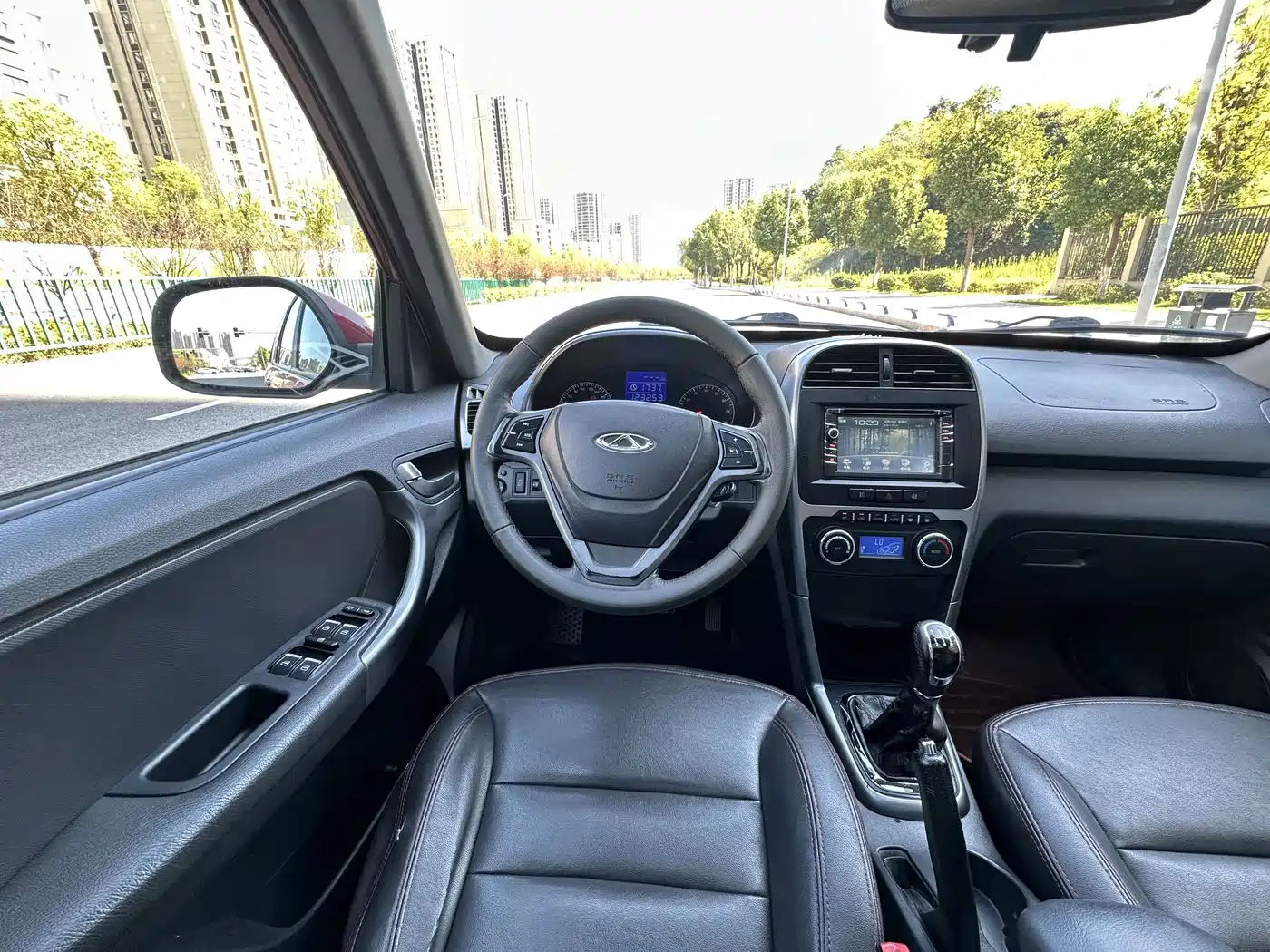 Chery Tiggo 3 2016 2015 1.6L Manual Zhi Shang Memorial Edition