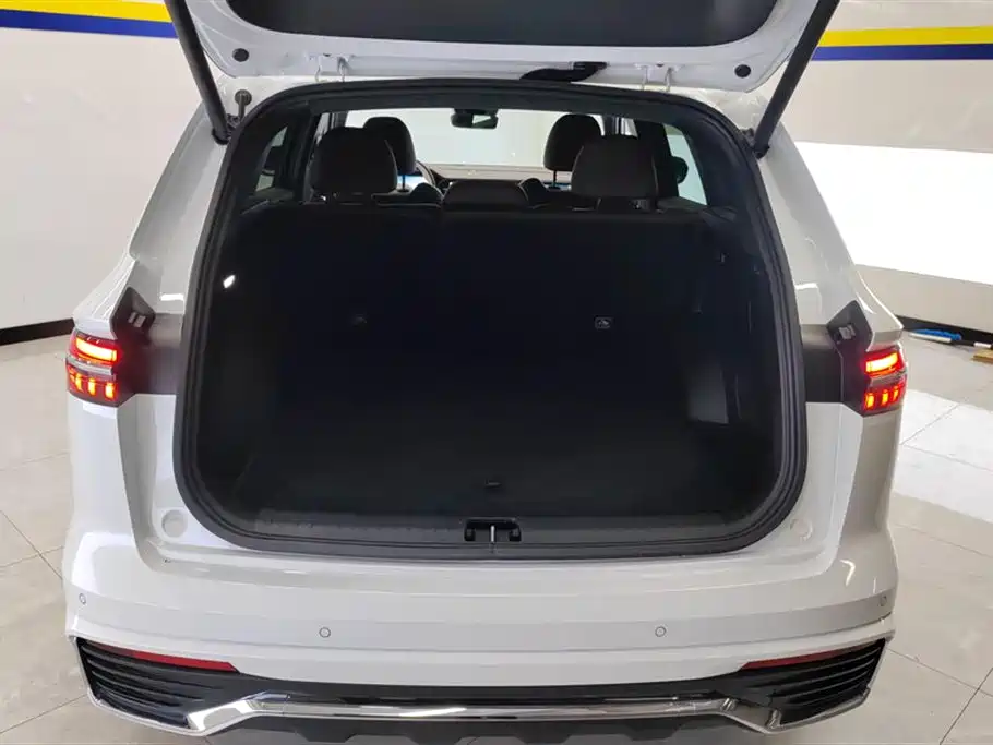 GEELY AUTOMOBILE XINGYUE L