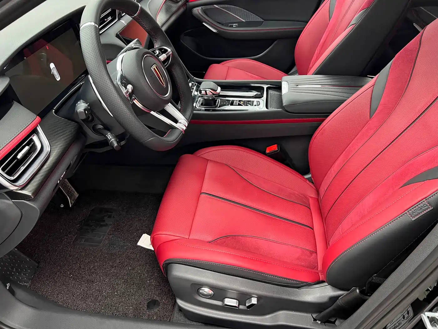 Hongqi H6 2025 2025 Model 2.0T Fashion Edition