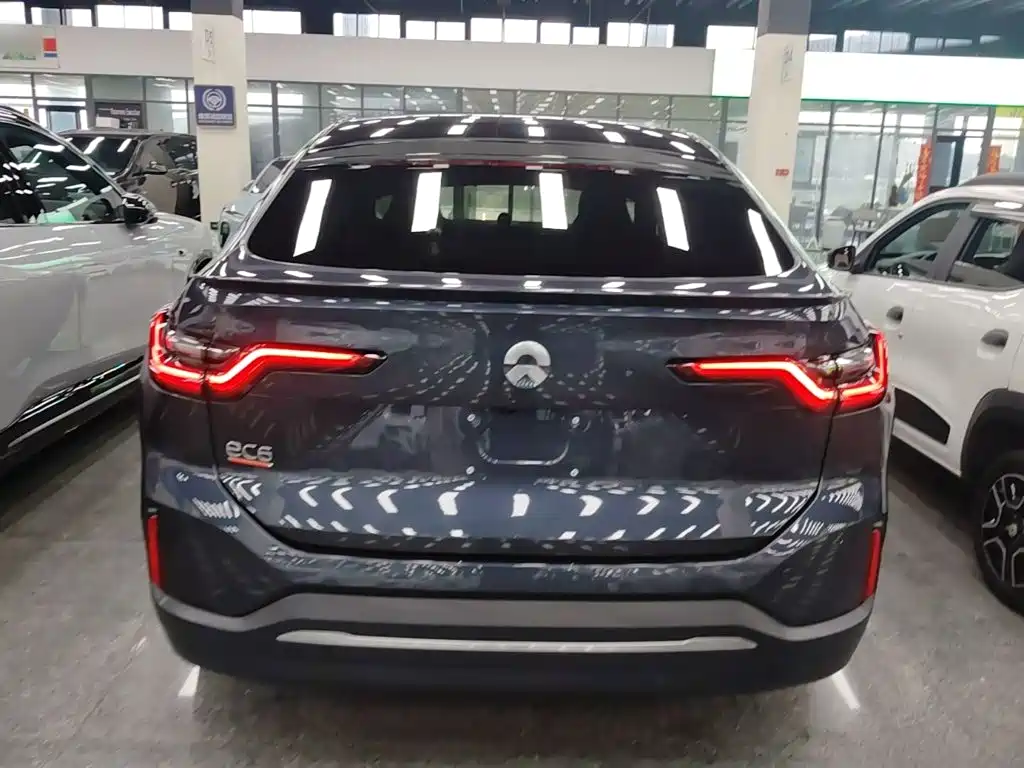 Фото 6 - NIO EC6