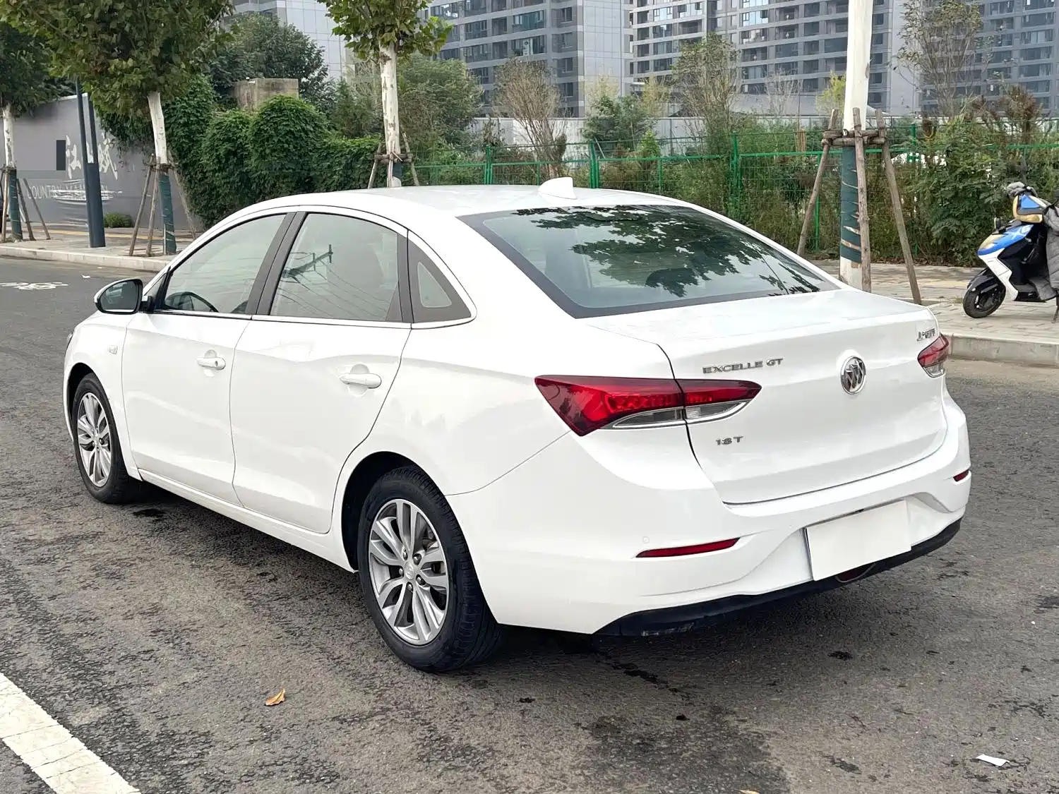 Фото 7 - Buick Excelle
