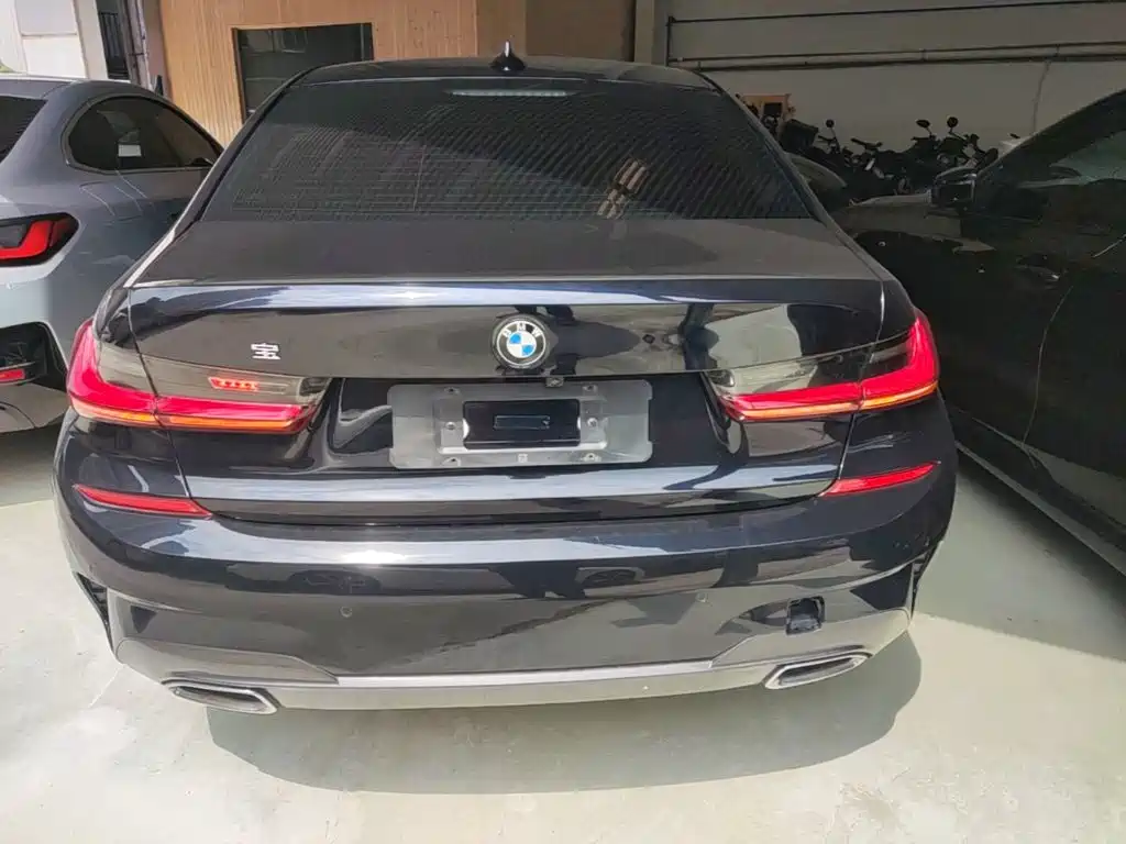 Фото 6 - BMW 3 Series