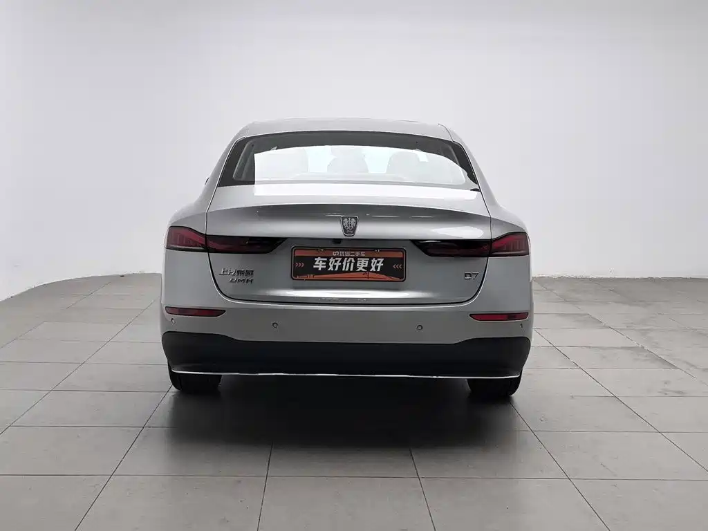 Фото 4 - Roewe D7