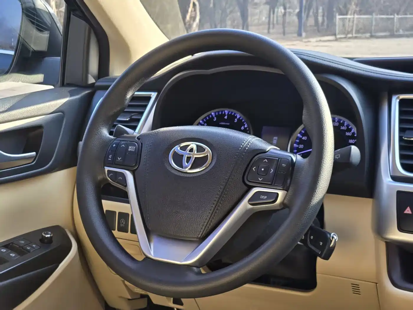 Toyota Highlander 2018 2.0T 2WD Elite 5-Seater China VI фото 11