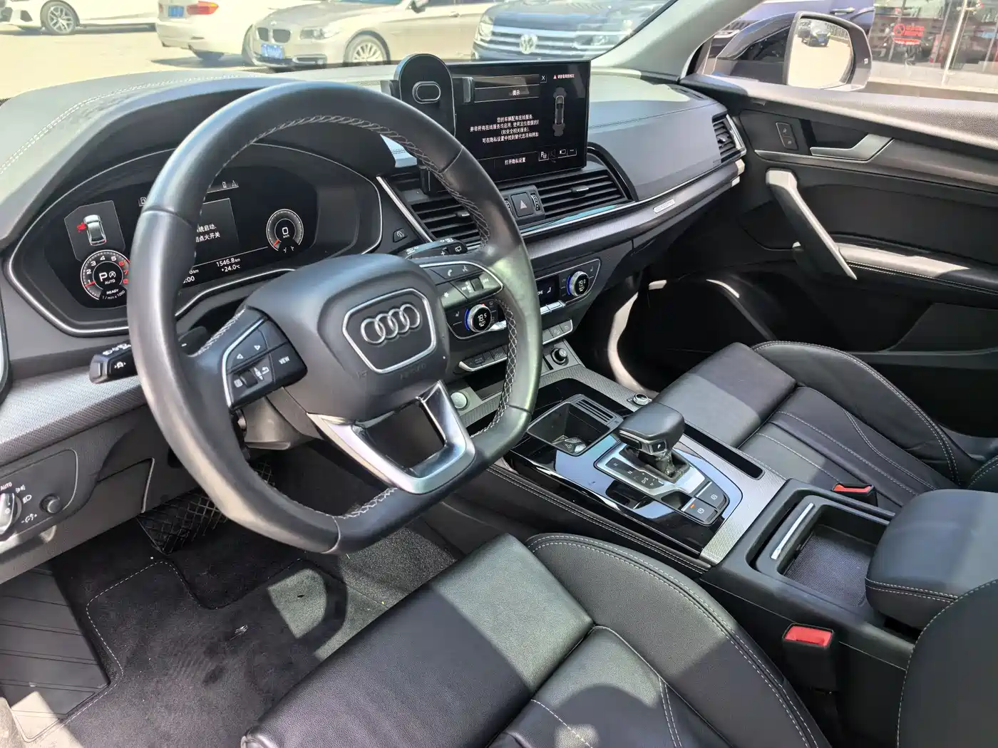 Audi Q5L 2022 40T Luxury Dynamic фото 5