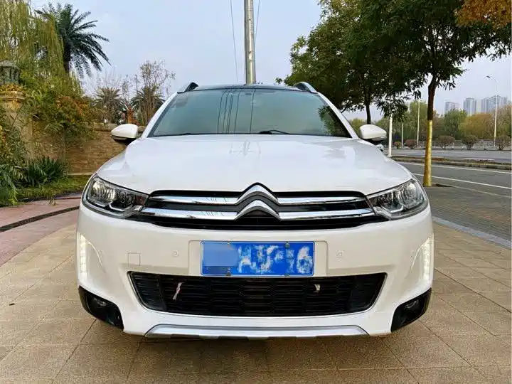 Photo 2 - Citroën C3-XR