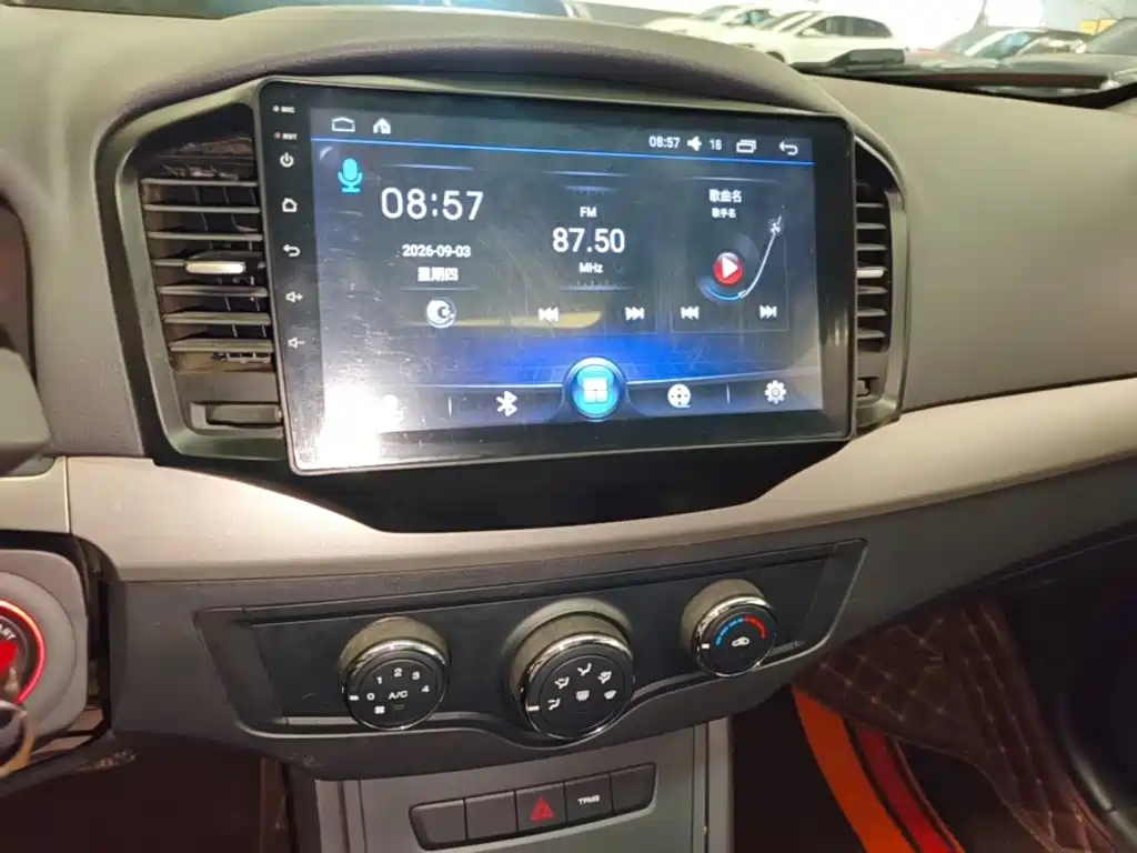 Roewe 350 2017 2015 Model 1.5L Automatic Luxury Sunroof Edition