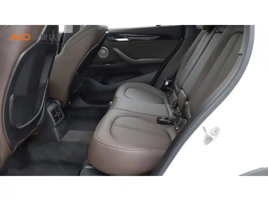 BMW X1 2022 sDrive25Li Leading фото 7