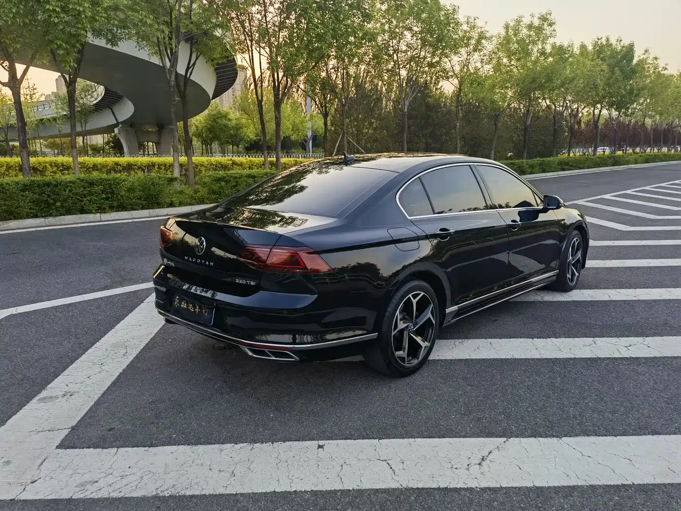 Volkswagen Magotan 2023 2 Million Units Anniversary Edition 330TSI DSG Leading Type фото 6