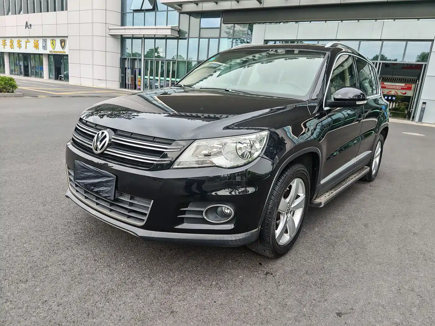 Volkswagen Tiguan 2010 1.8TSI Automatic 4WD Elite
