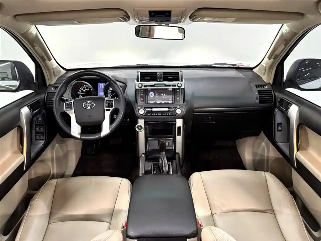 Toyota Prado 2010 4.0L Automatic TX-L фото 21
