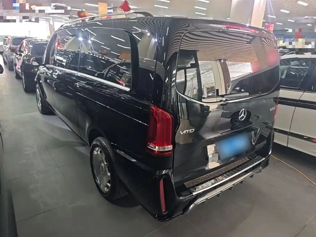 MERCEDES-BENZ VITO