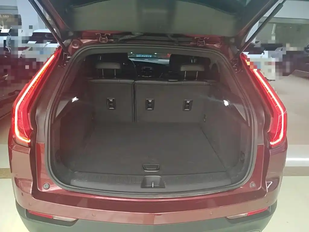 Cadillac XT4 2019 2018 Model 28T 2WD Technology