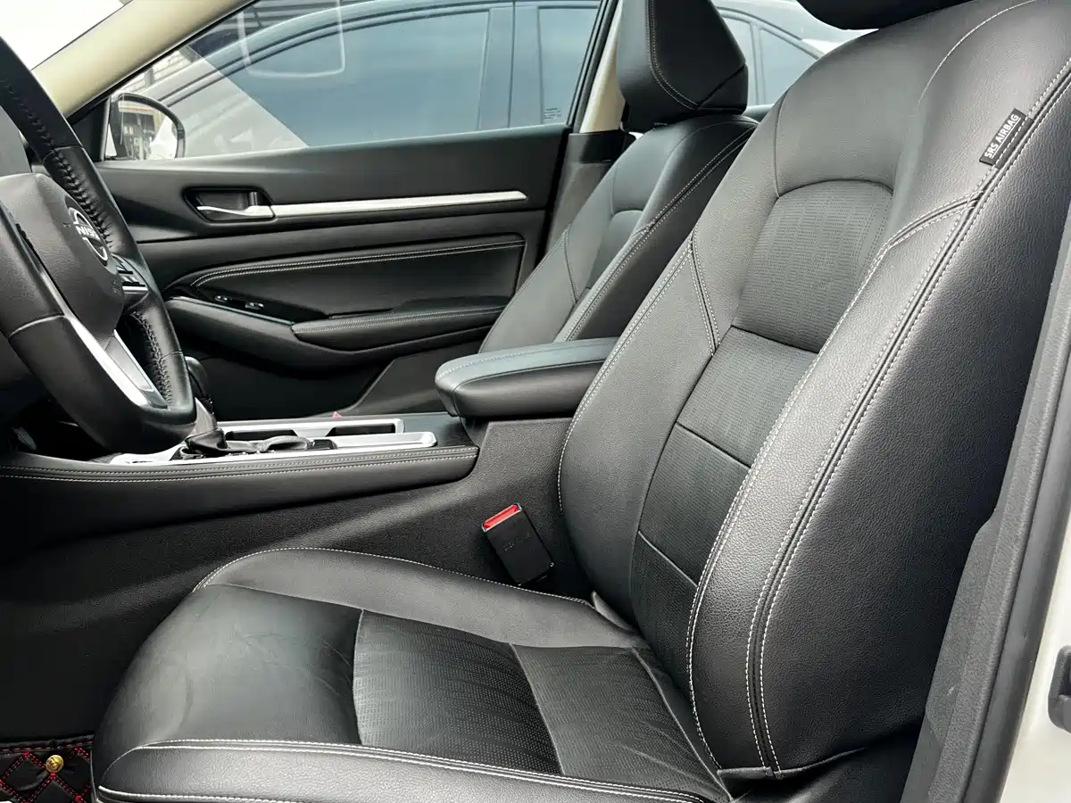 Фото 7 - Nissan Teana