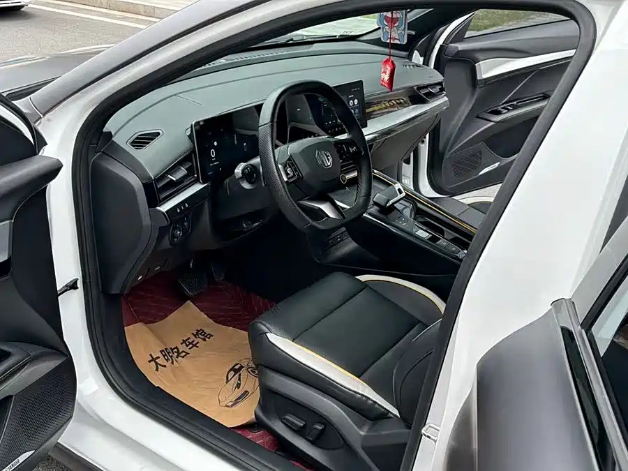 MG MG5 Scorpio 2022 2022 1.5T Trophy Sport Luxury Edition