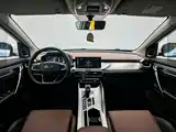 Фото 9 - Geely Coolray