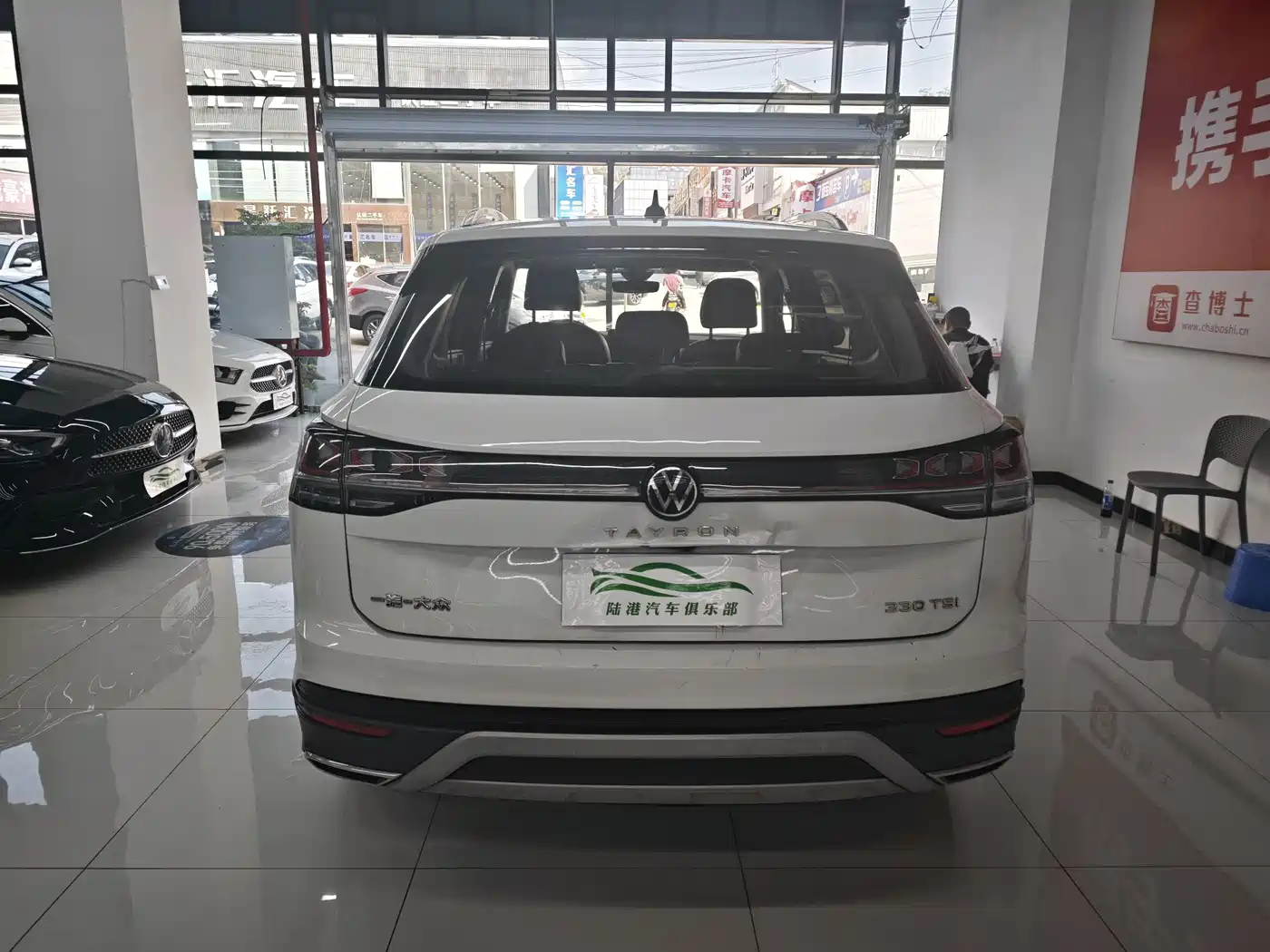 Volkswagen Tayron 2022 330TSI 2WD Luxury Smart Connect Plus фото 12