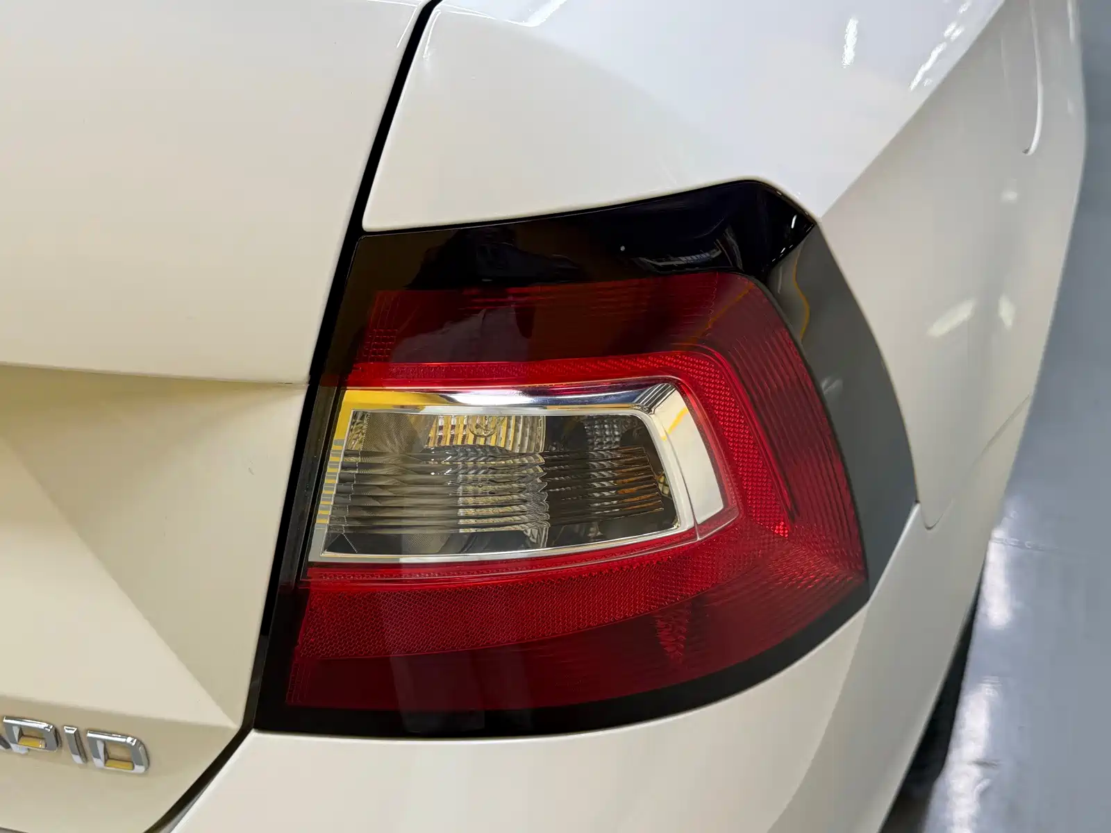 Photo 25 - Škoda Rapid