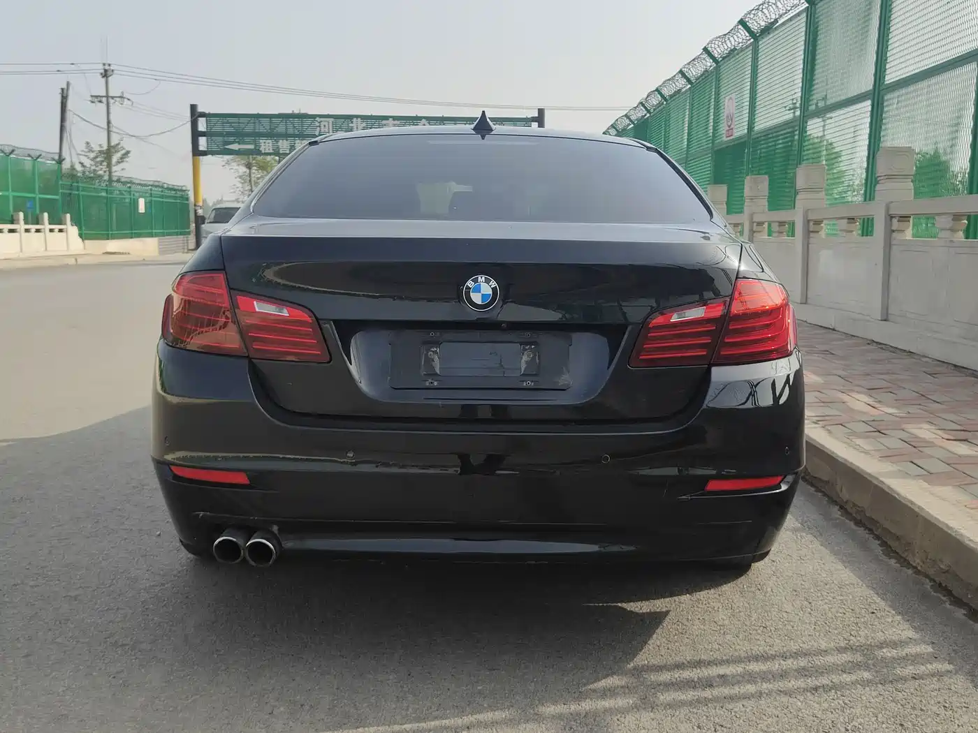 BMW 5 Series 2017 525Li Leading Edition фото 5