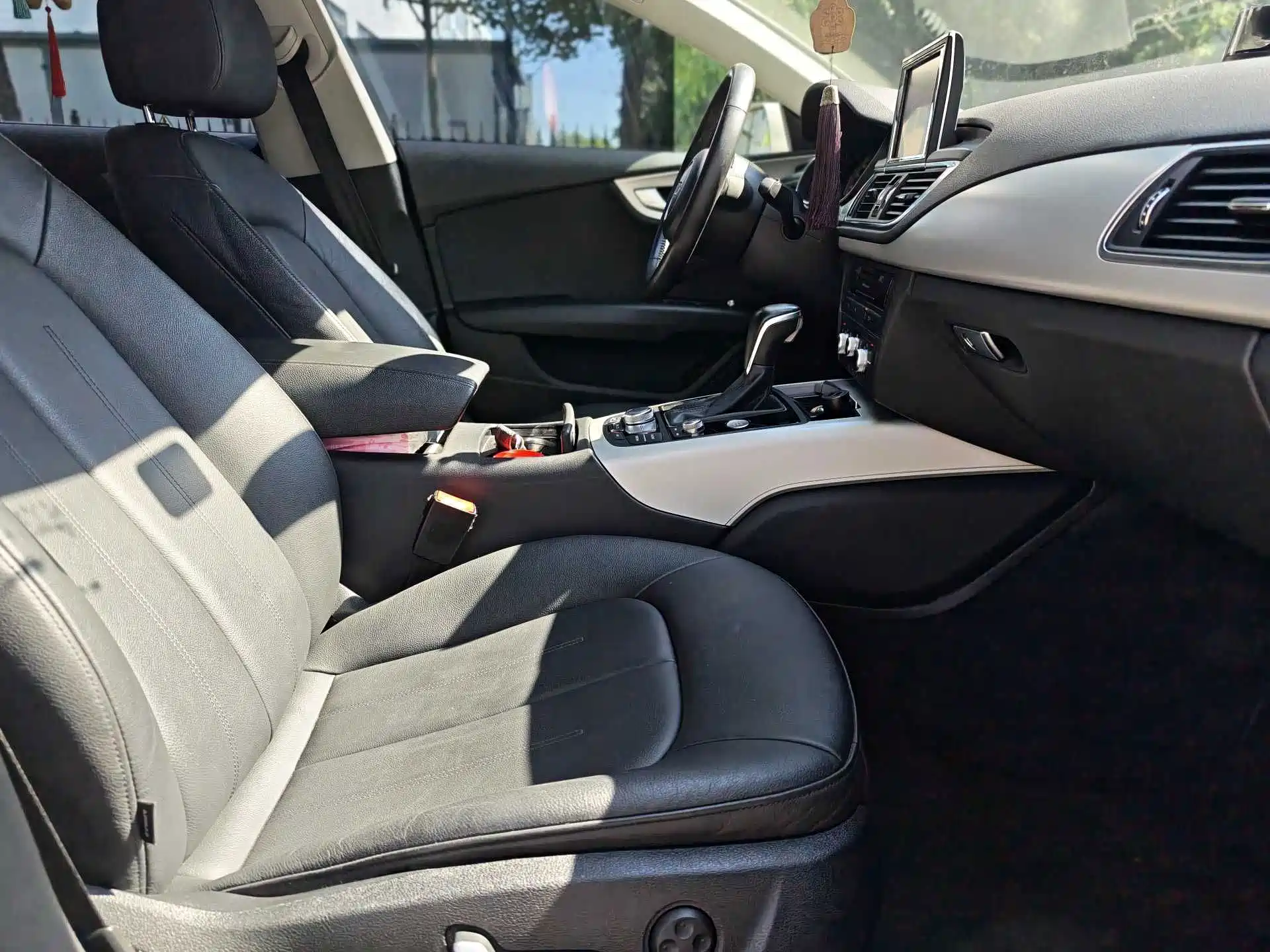 Photo 7 - Audi A7